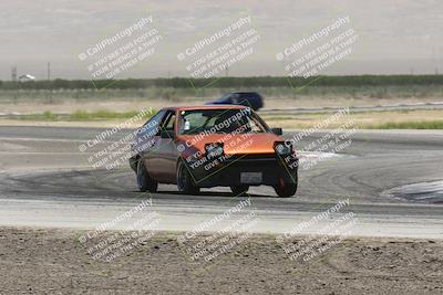 media/Jun-01-2024-CalClub SCCA (Sat) [[0aa0dc4a91]]/Group 1/Outside Cotton Corners 120pm/